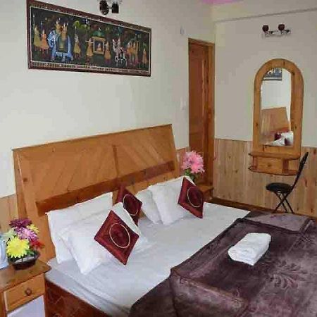 Hotel O Antriksh Cottage Manāli Eksteriør billede