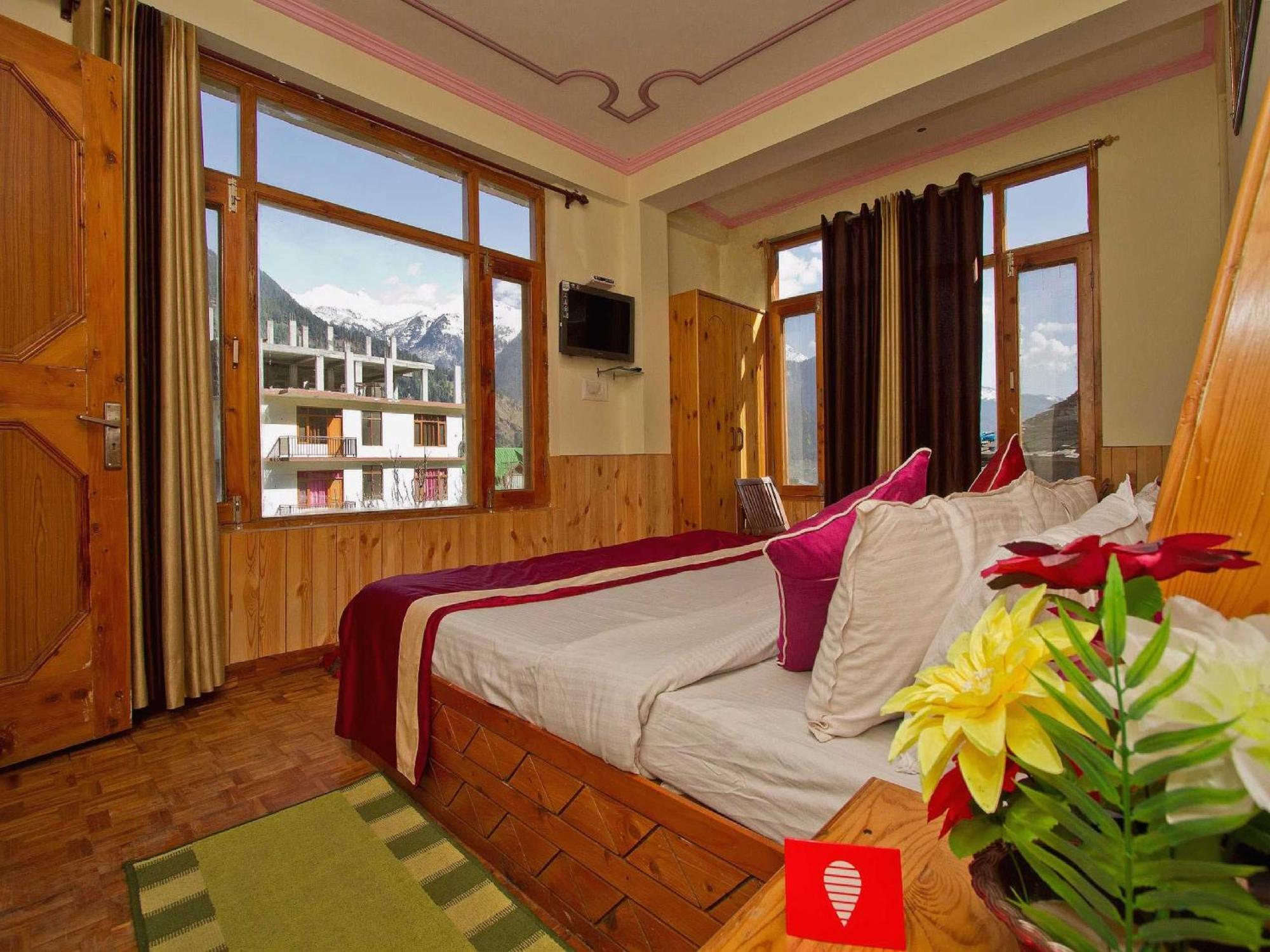 Hotel O Antriksh Cottage Manāli Eksteriør billede