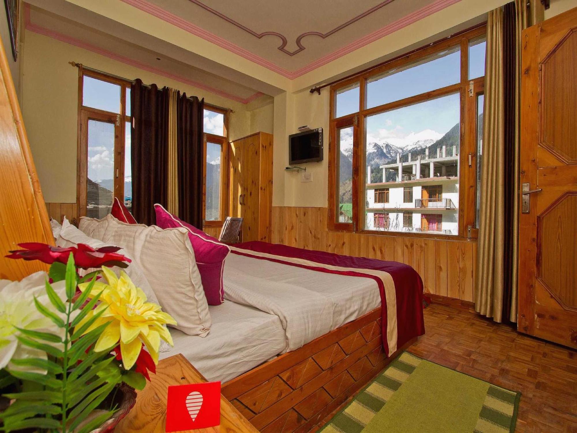 Hotel O Antriksh Cottage Manāli Eksteriør billede